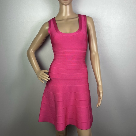NEW HERVE LEGER PINK BANDAGE FIT AND FLARE MINI DRESS - Picture 2 of 10